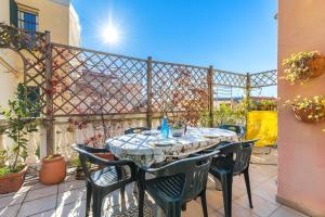 Hostdomus - Villa Viola Terrace Suite free parking