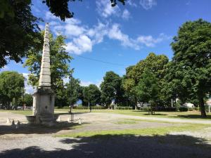 beau T1 30 résidence sécurisée proche centre ville parking privé wifi