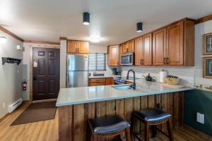 Winter Park Mountain Retreat with Stunning Views