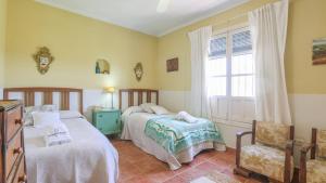 Finca El Olivo Llorón Montilla by Ruralidays