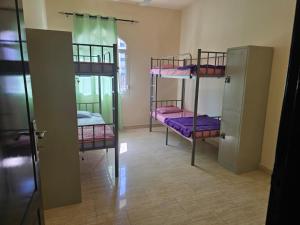 Moznaa Hostel