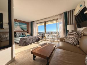 My Resid Appart Divina Cannes Marina vue mer