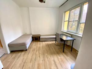 Comedy Theatre apartments