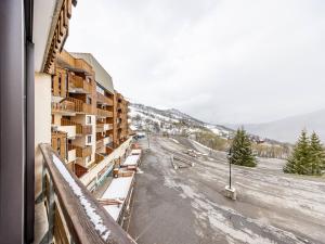 Studio cosy 4 pers, balcon sud, à 30m des cours ESF - FR-1-807-101