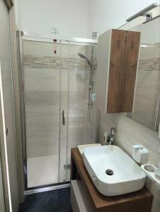 Siderno Beach Stay - Guest House