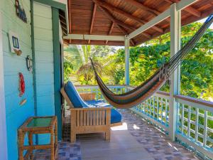 Bonsai rentals - West Bay Private Rooms