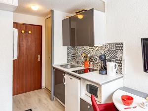 Studio moderne et confortable au pied du télésiège - FR-1-807-110