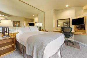 River Ridge 323B home