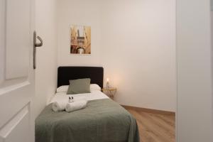 Cozy and Modern Apartment in Poblenou 3 Bedrooms Perfect for 4 Guests