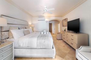 St, Peters Bay 211 2 bed apts