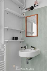 Charmant 2 pieces lumineux au coeur du 11eme