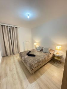 Cozy F2 Apartment La Queue en Brie