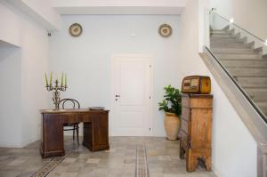 Garibaldi Rooms - Boutique Stay with Breakfast included - Jacuzzi available