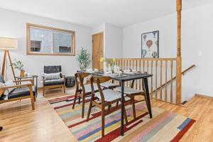 Family & Group Stay with Game Room Garage