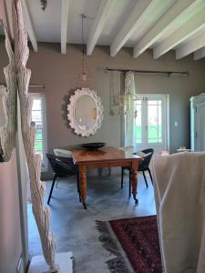 GreenHouse BoKaap Stylish Apartment with Table Mountain Views