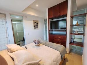 Aparta-estudio acogedor con balcón y parqueadero junto a la UPTC, Tunja