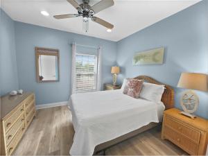 Beach Witch l Steps To The Beach l Community Pool l Beautiful beach views