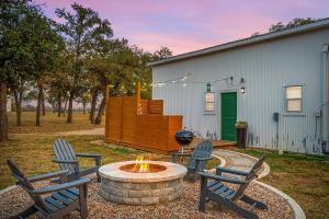 Cactus Coterie - Hot Tub & Fire Pit