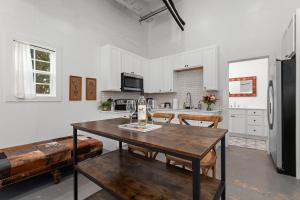 Cactus Coterie - Hot Tub & Fire Pit