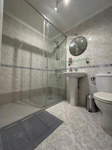 Sea & Mountain View Apartment in Benalmádena