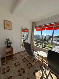 Sea & Mountain View Apartment in Benalmádena