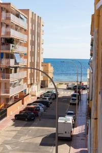 Sun and Sea - Perfect stay next to the airport