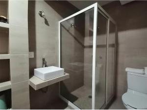 Casa Hannia 30 huéspedes Cerca de la playa Alberca