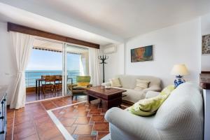 Bahia Beachfront Apartment
