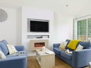 Merley Woodland Signature 3 Lodge with Hot Tub