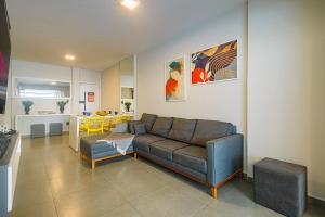 ITNC024- Apê com 4 quartos na Av. Atlântica de BC