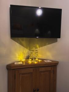 Brambles, Shepherds Hut, Isle of Wight