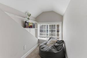 The Hideout Loft - Tranquil Stay