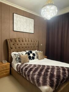 Central Downtown 1BR - Walk to Dubai Mall