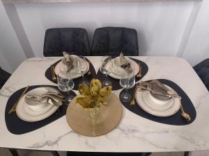 Central Downtown 1BR - Walk to Dubai Mall