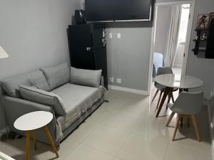 Copacabana - 450m da Praia, Posto 4, tudo novinho!