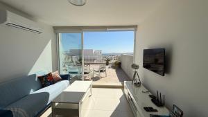 Sunshine Apartments Mellieha - modern two bedroom penthouse with terrace