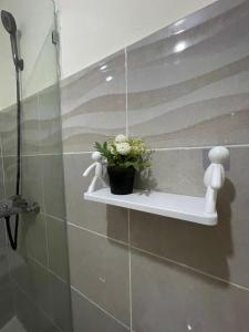 Modern 3-bedroom apartment in a gated residential community