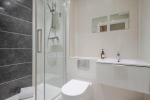 Modern One Bed Apartment on Parkway in Chelmsford City