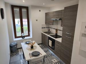 Cozy Studio avec Parking Charleville