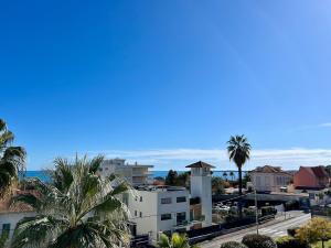Studio classé 3 étoiles vue mer - terrasse et plage