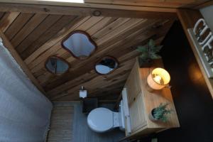 Farm Stay Tiny Home, Fire Pit, Lakes Region