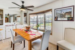 Pool Access! Couples Haven 4 Mi to Dtwn Fort Myers