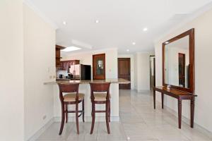 Recently Renovated Luxury Condo with Resort-Style Beach Club Access and Ocean Views