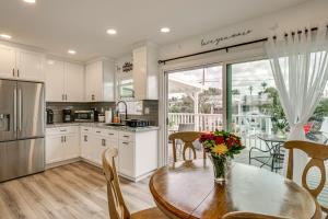 Breeze by the Marina Chula Vista Getaway!
