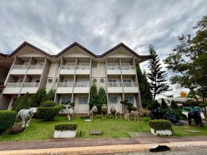 D Leonor Inland Resort and Adventure Park