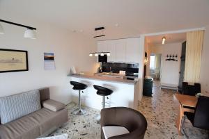 Hohes Ufer Meeresrauschen