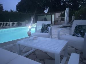 Domaine des Tuilières avec piscine