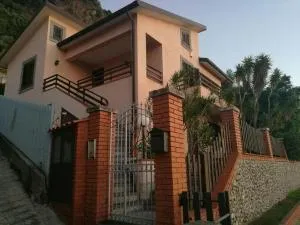 A Casa Di Melo - Brolo