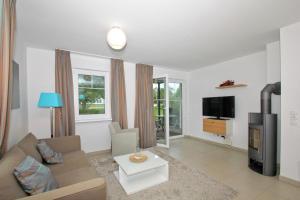 strandnahe FeWo mit Terrasse, gratis Nutzung vom AHOI Erlebnisbad und Sauna in Sellin - Rex Rugia FeWo 30-3