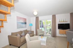 strandnahe FeWo mit Balkon, gratis Nutzung vom AHOI Erlebnisbad und Sauna in Sellin - Rex Rugia FeWo 30-6